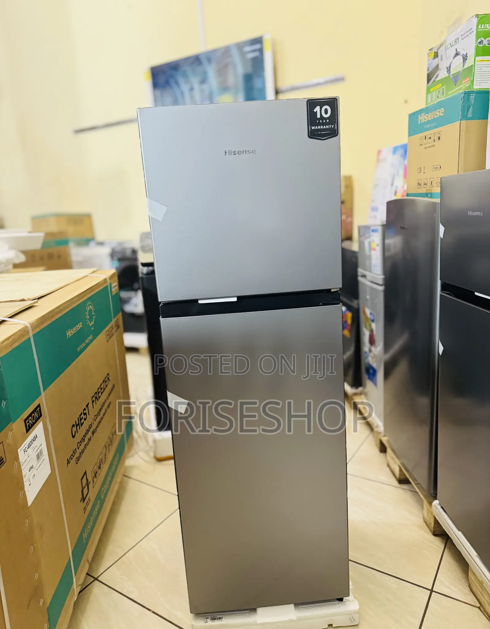 Hisense 200l Double Door Frost Free New