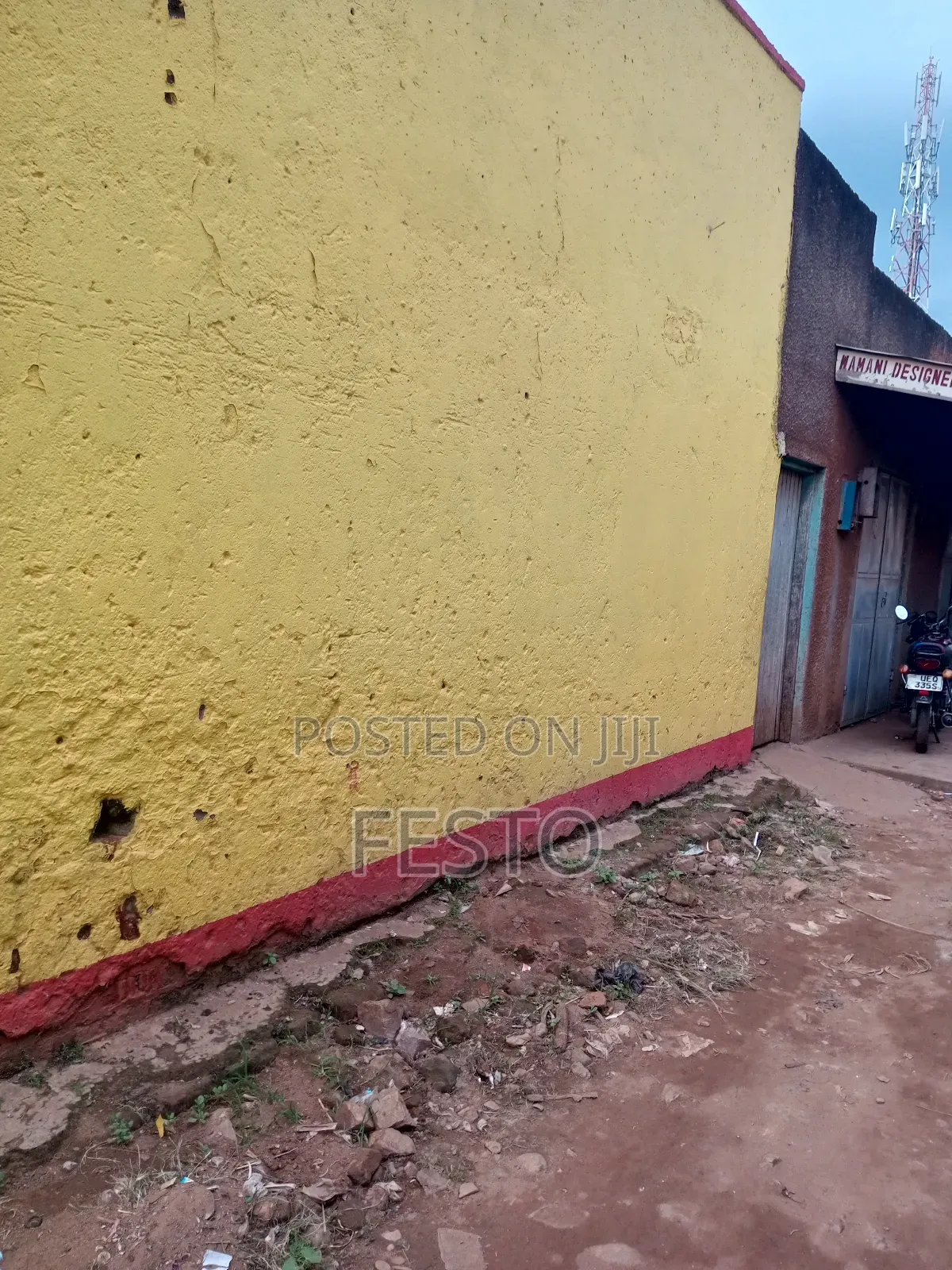 Commercial Land / Building With Freehold Title for Sale in Hoima City