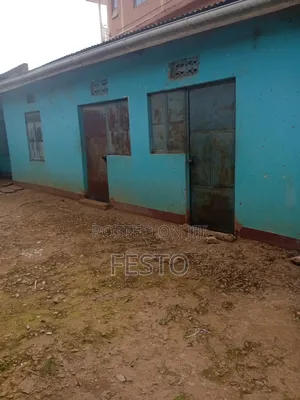 Commercial Land / Building With Freehold Title for Sale in Hoima City