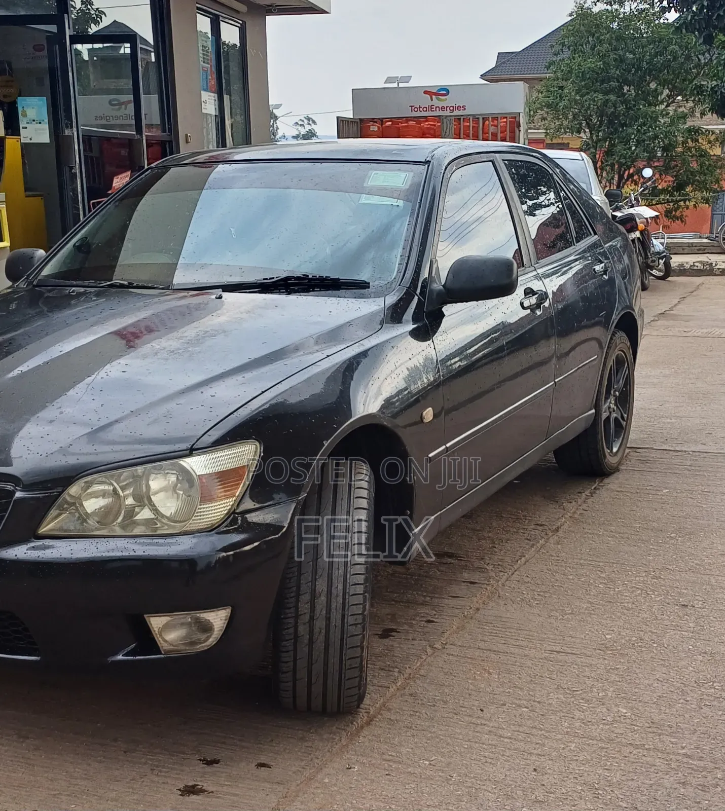 Lexus IS Automatic 1999 Black