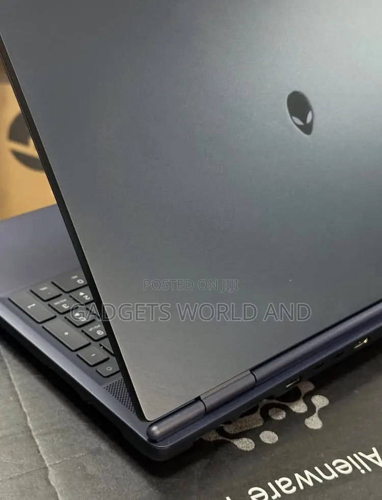 New Laptop Dell Alienware Aurora R16 64GB Intel Core I7 SSD 2T