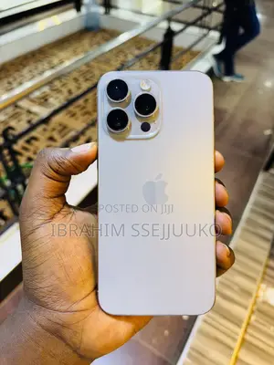 Apple iPhone 15 Pro Max 256 GB