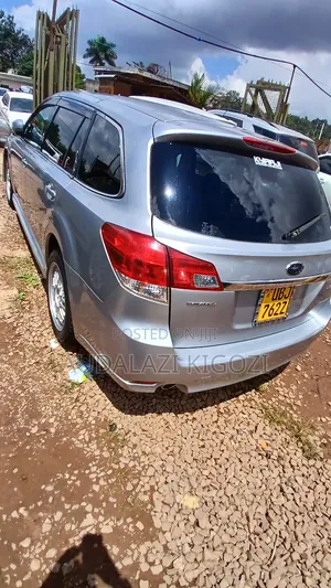 Subaru Legacy 2012 Silver