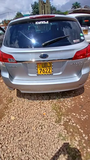Subaru Legacy 2012 Silver
