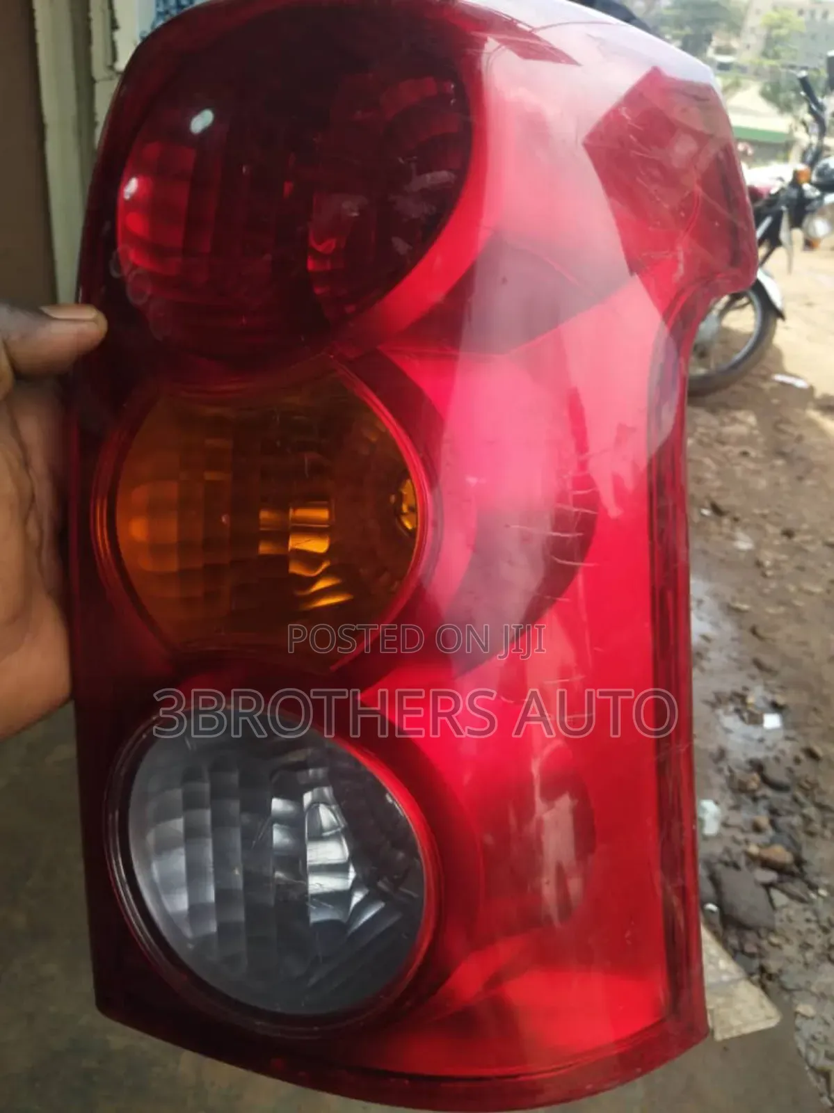 Raum New Shape Ordinary Tail Lights