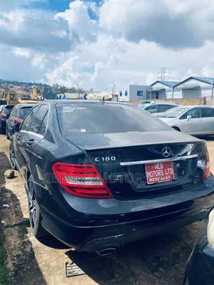 Mercedes-Benz C180 2013 Black