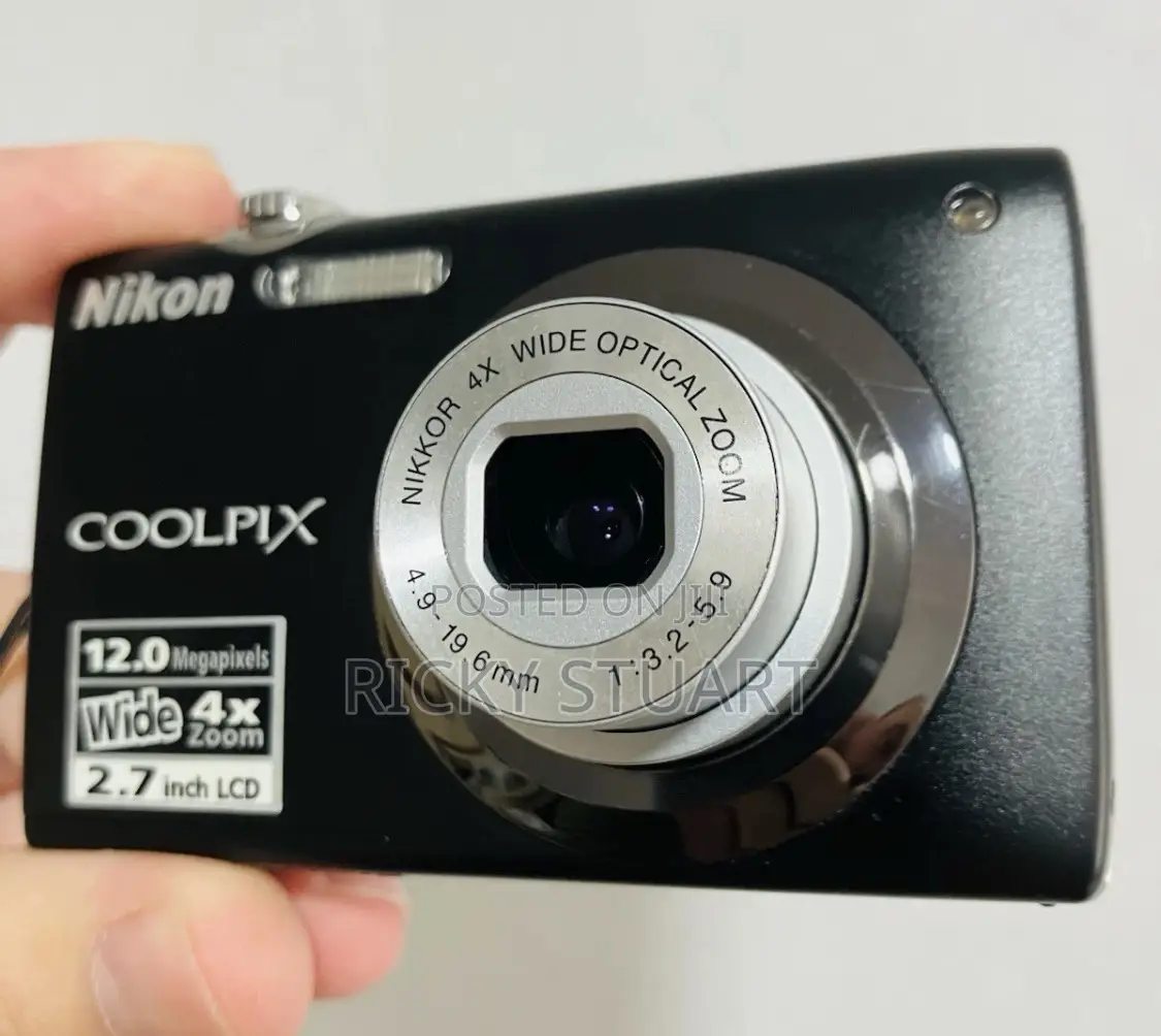 Nikon Coolpix S3000 Digital Camera With 4x Optical Electronic(Vr) Zoom