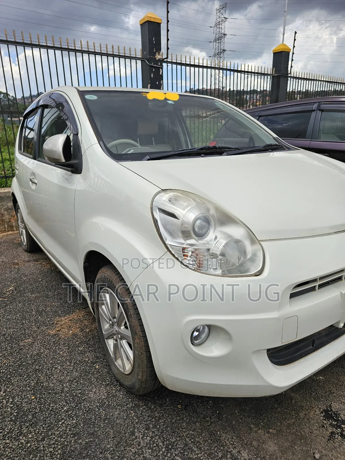Toyota Passo 1.0 FWD 2012 Pearl