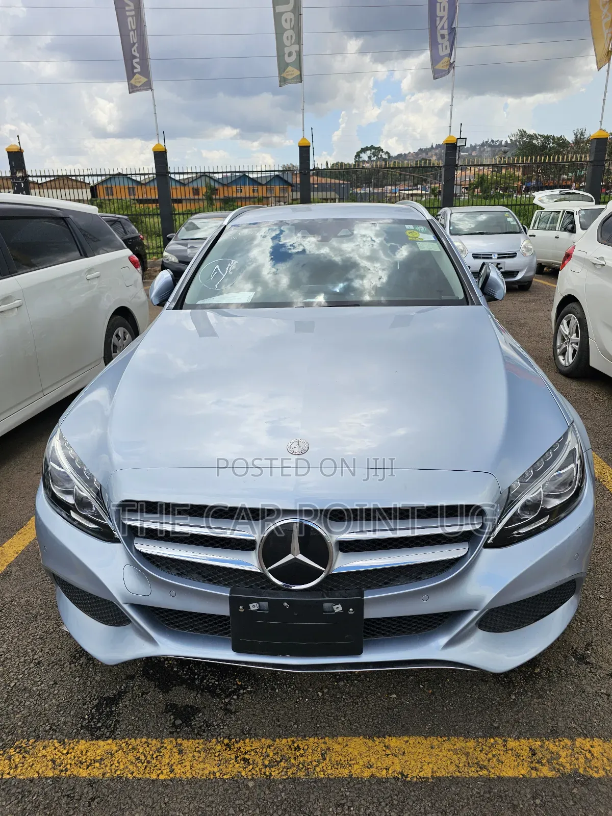 Mercedes-Benz C200 2017 Silver