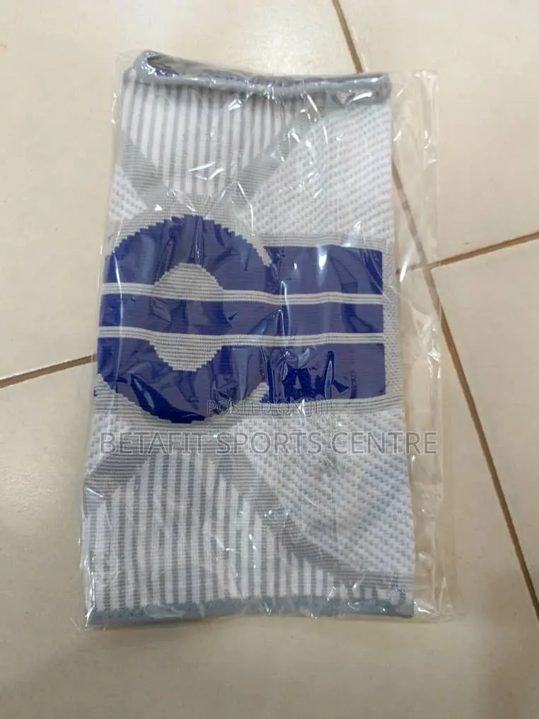 Knee Brace Heavy Duty