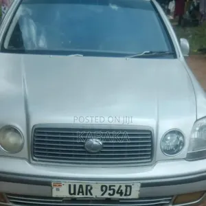 Toyota Progress 2.5 RWD 2005 Silver