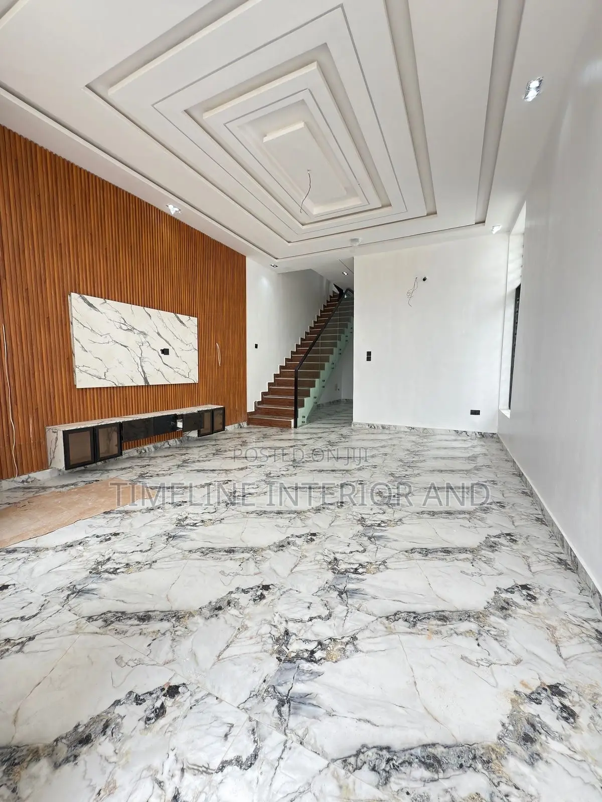 Elegant Gypsum Ceiling Installation – Sleek, Bright Modern