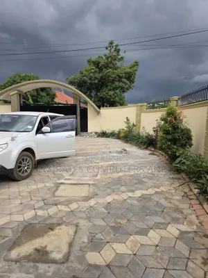 6bdrm Apartment in Kiira Kasagati, Kira for sale