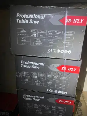 Table Saw Machine