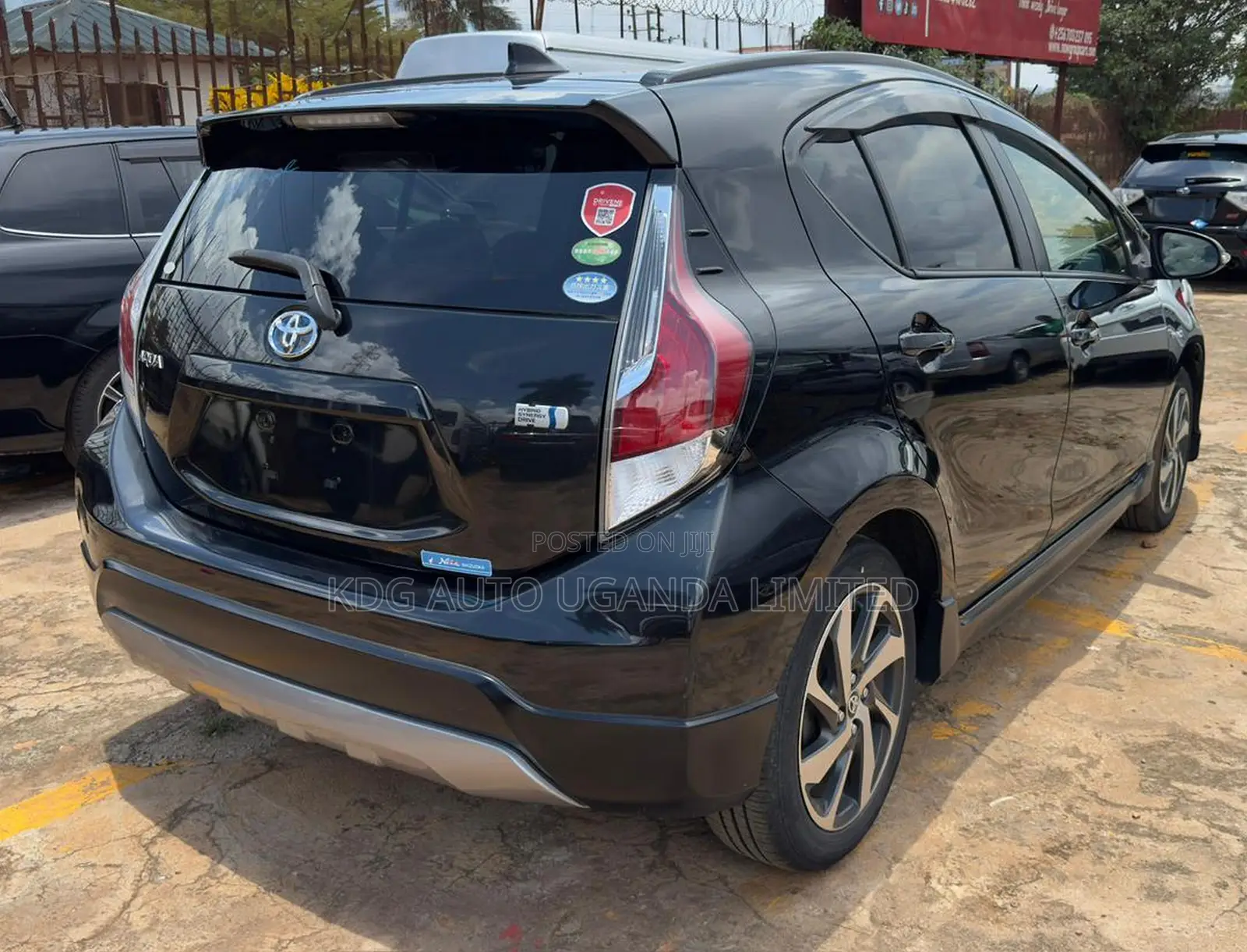 Toyota Aqua 2016 Black