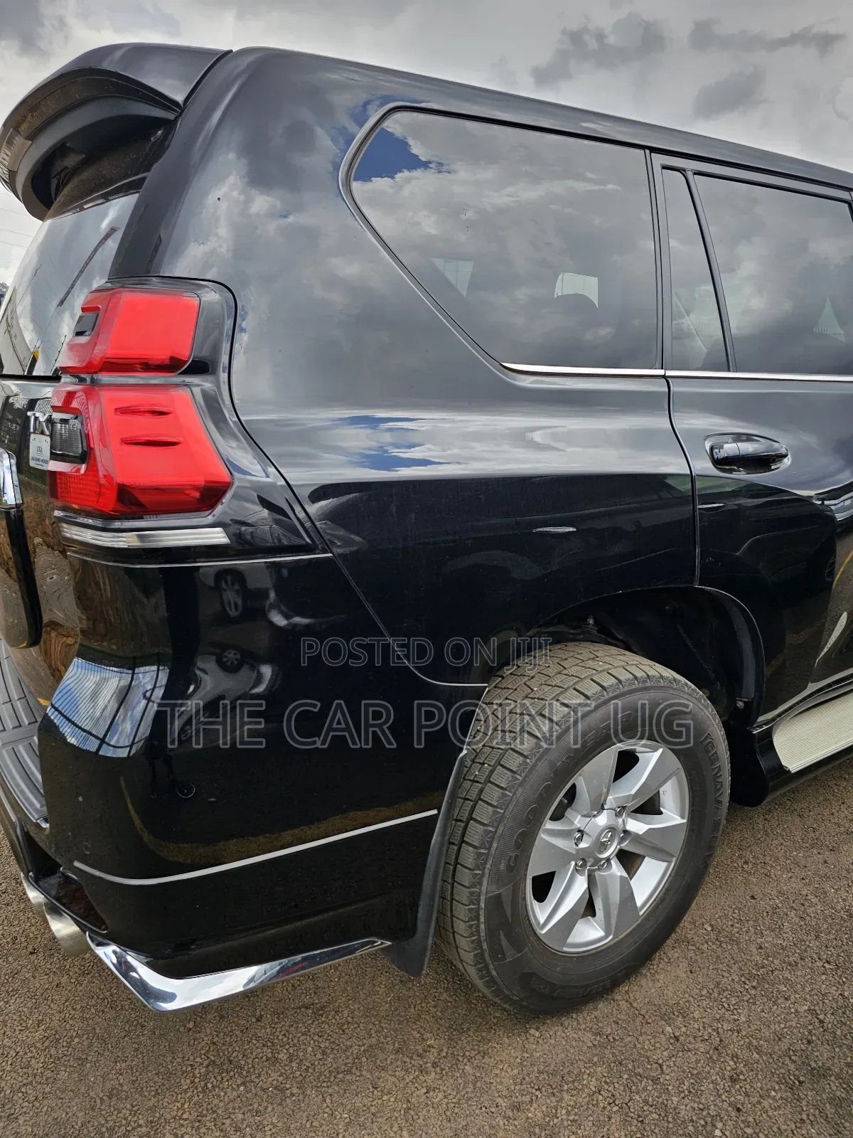 Toyota Land Cruiser Prado 2019 Black