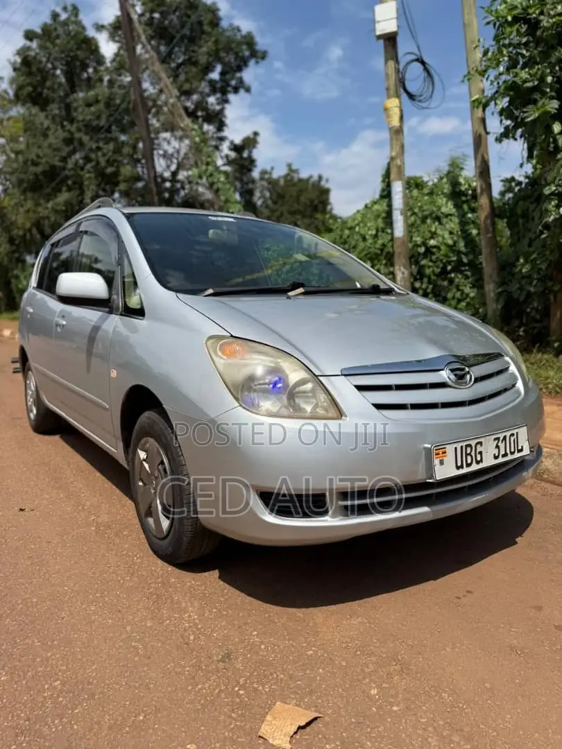 Toyota Corolla Spacio 2006 Silver