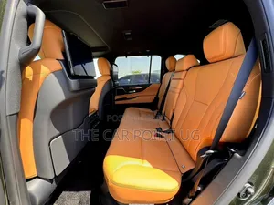 New Lexus LX 2025 Green