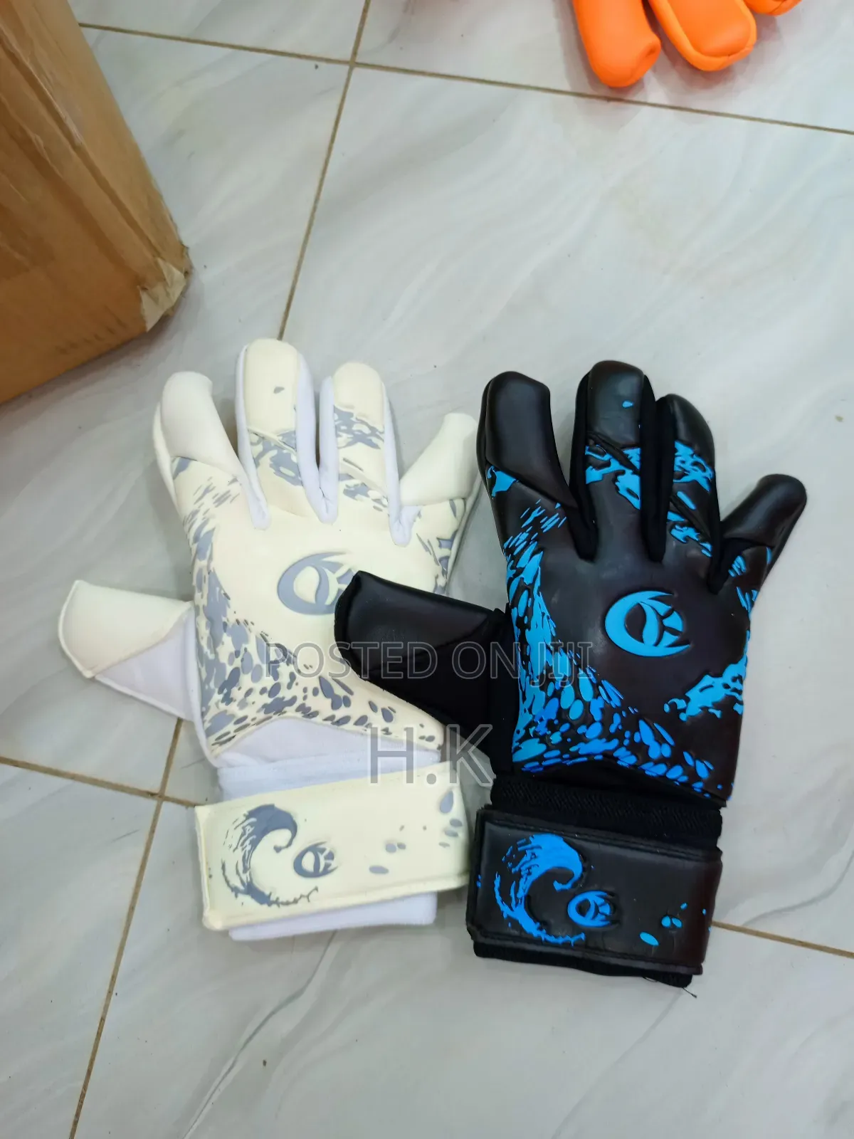 Goalkeeper Gloves.