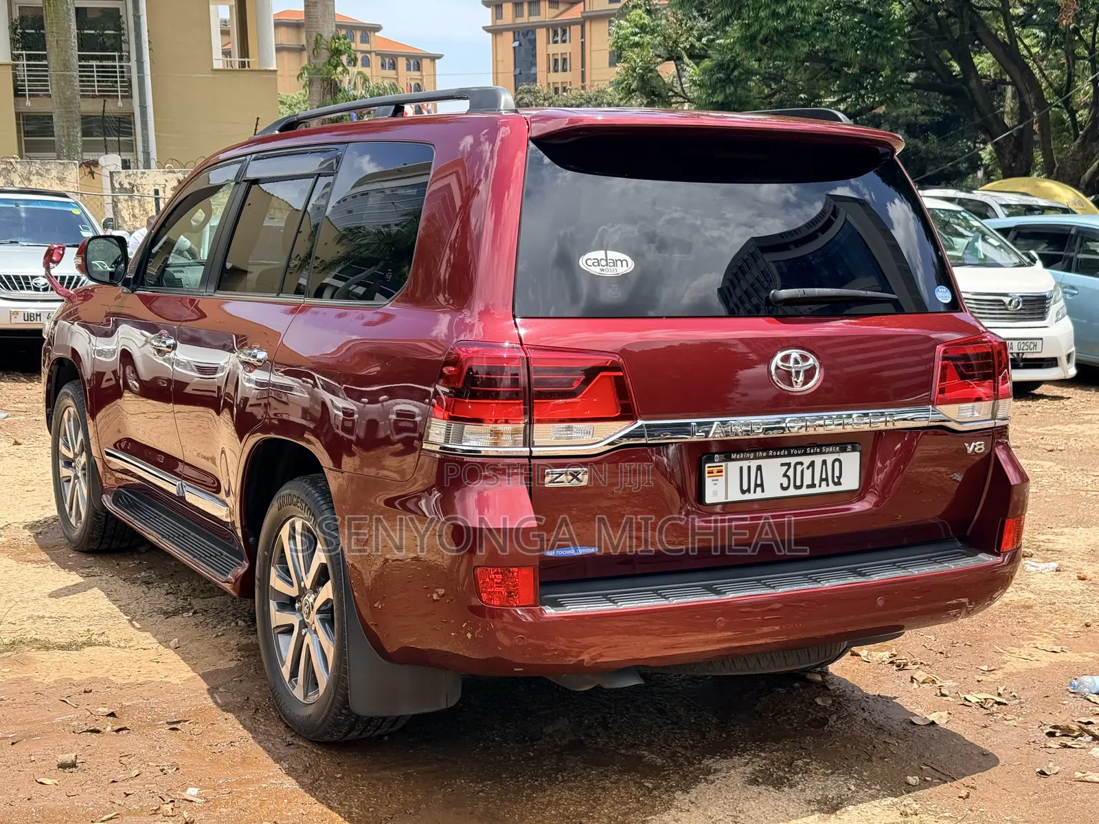 Toyota Land Cruiser 2017 Red