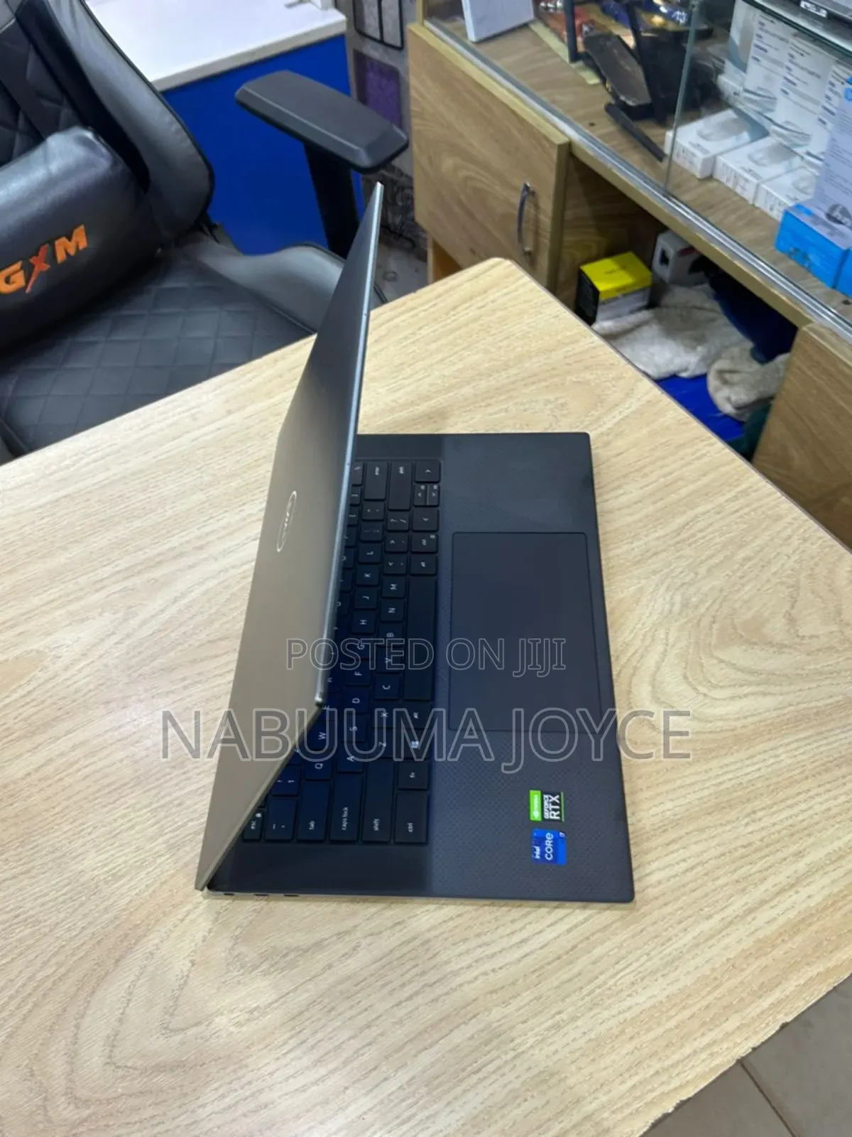 New Laptop Dell Precision 5570 32GB Intel Core I7 SSD 1T