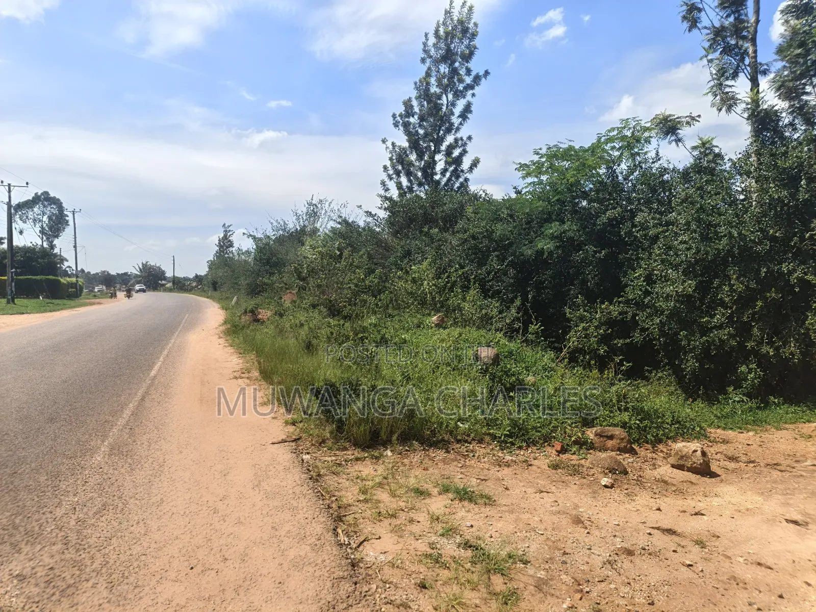 8acres of Land on Sale in Zirobwe Town