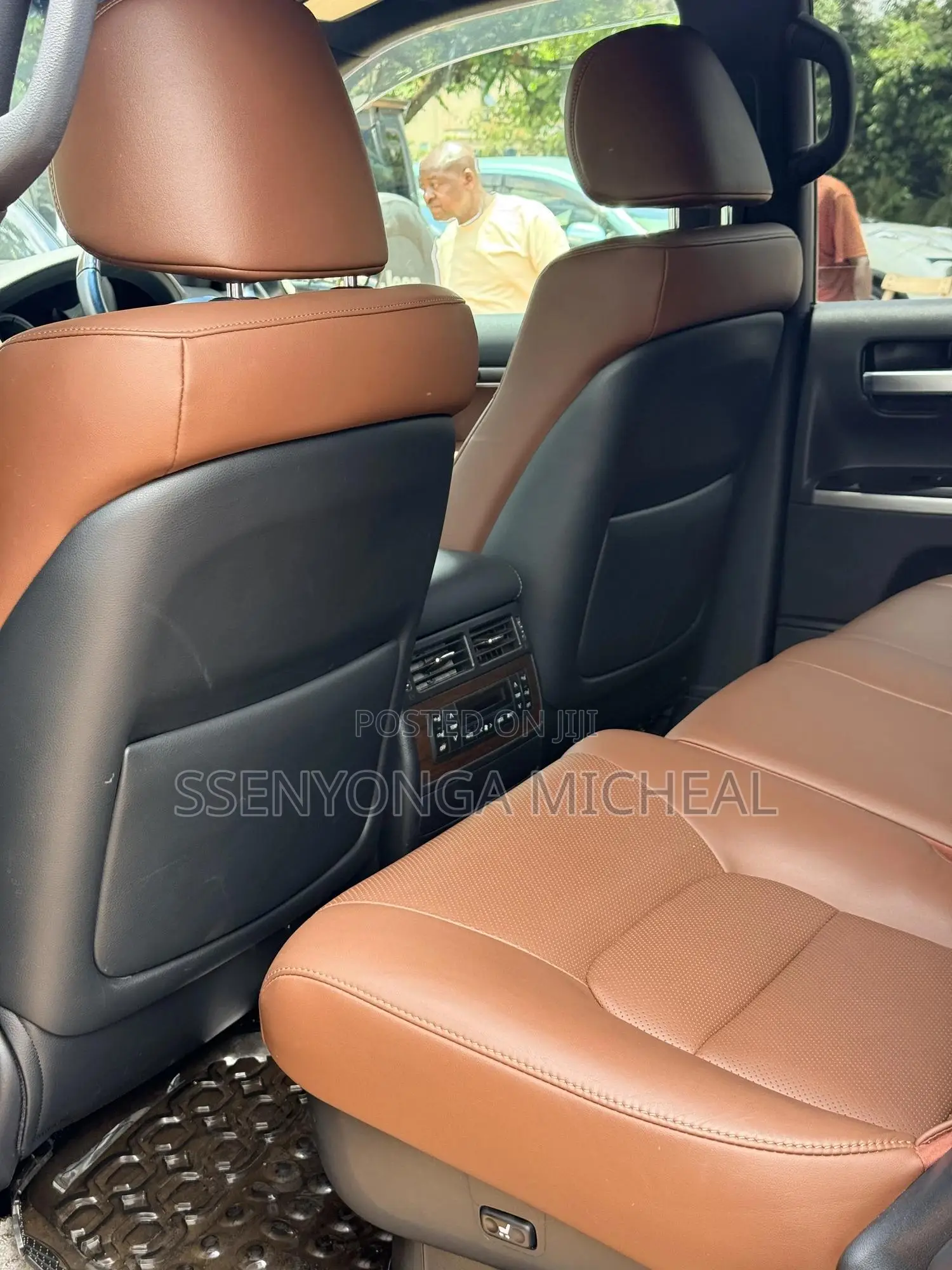 Toyota Land Cruiser 2017 Red