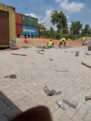 Beautiful Contractors for Pavers at Affordable Costs