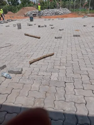 Beautiful Contractors for Pavers at Affordable Costs