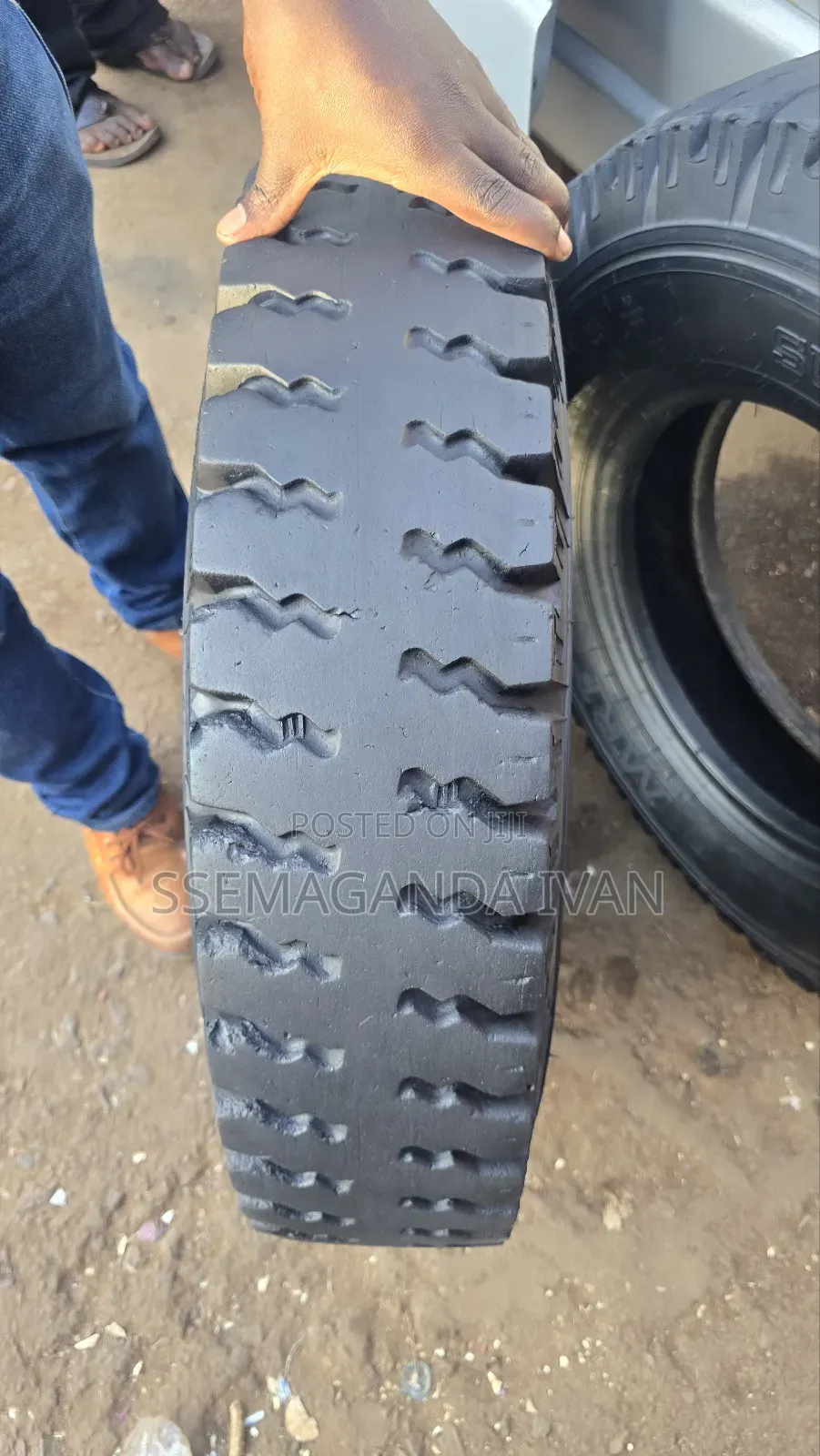 700r15 Original MRFS Used Tyres
