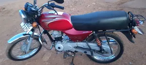 Bajaj Boxer 100 2024 Red