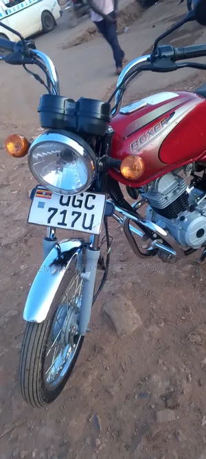 Bajaj Boxer 100 2024 Red