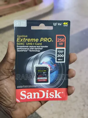 Sandisk 256 Gb Extreme Pro SDXC Uhs-I Memory Card (V30 200 Mb/S