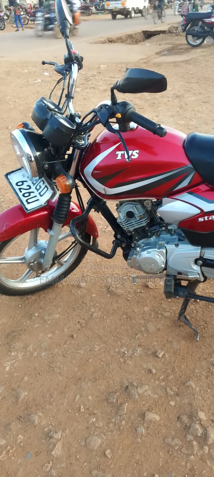 TVS HLX 125 2024 Red