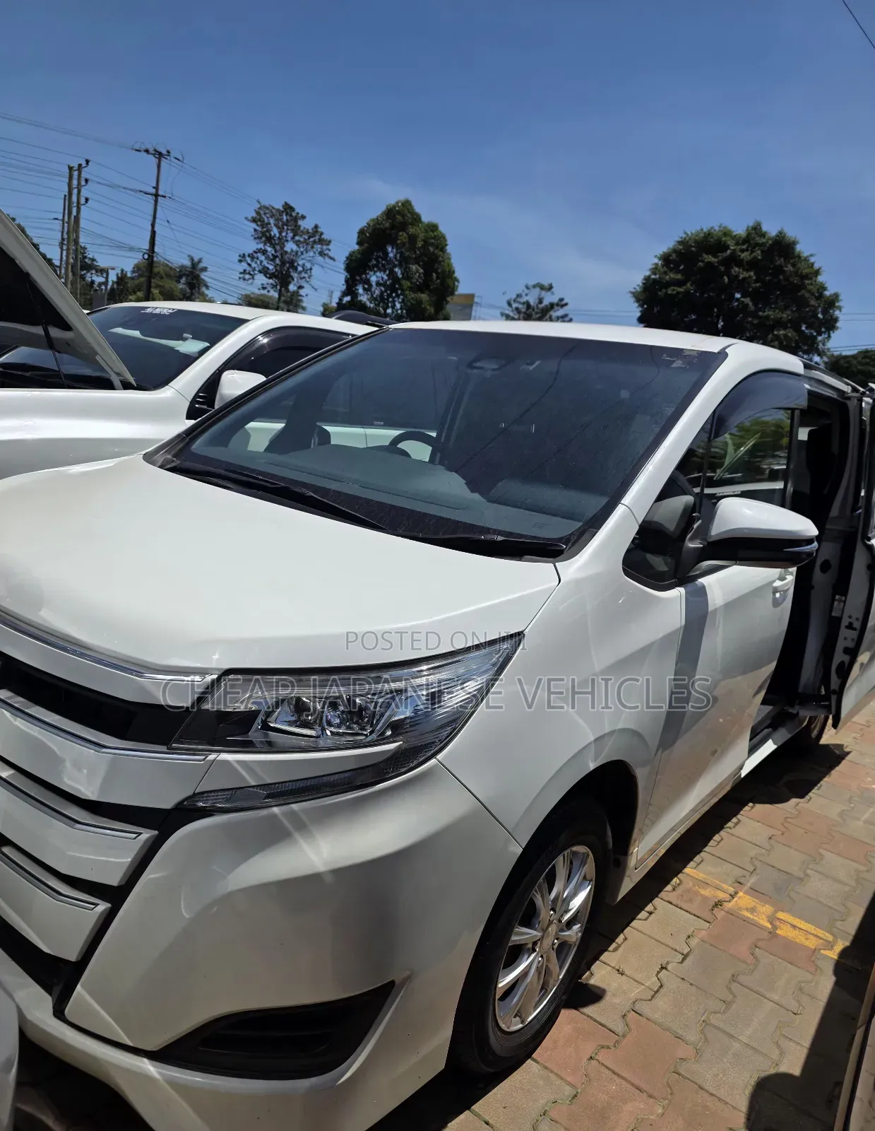 Toyota Noah 2018 Pearl