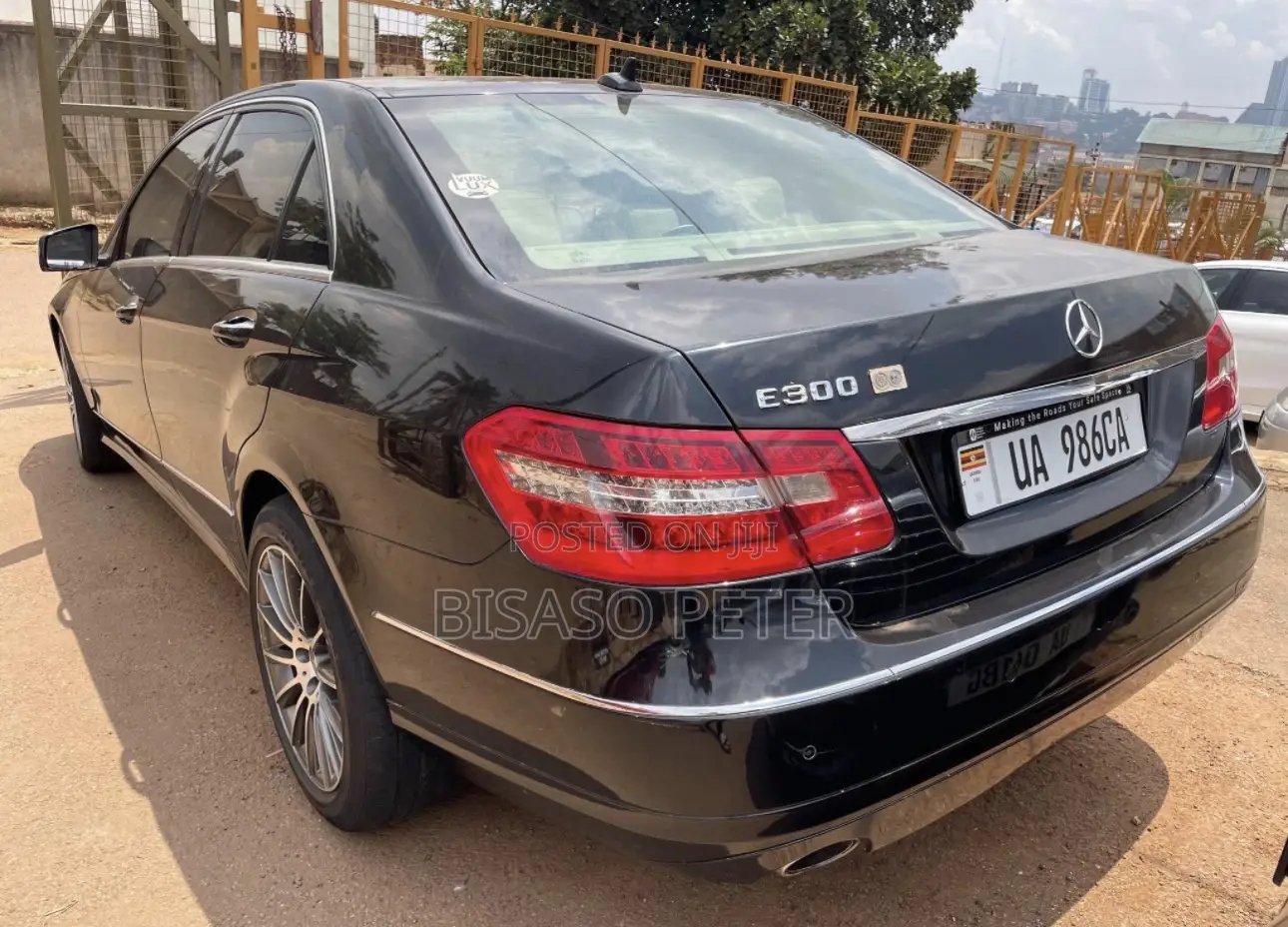 Mercedes-Benz E300 2010 Black