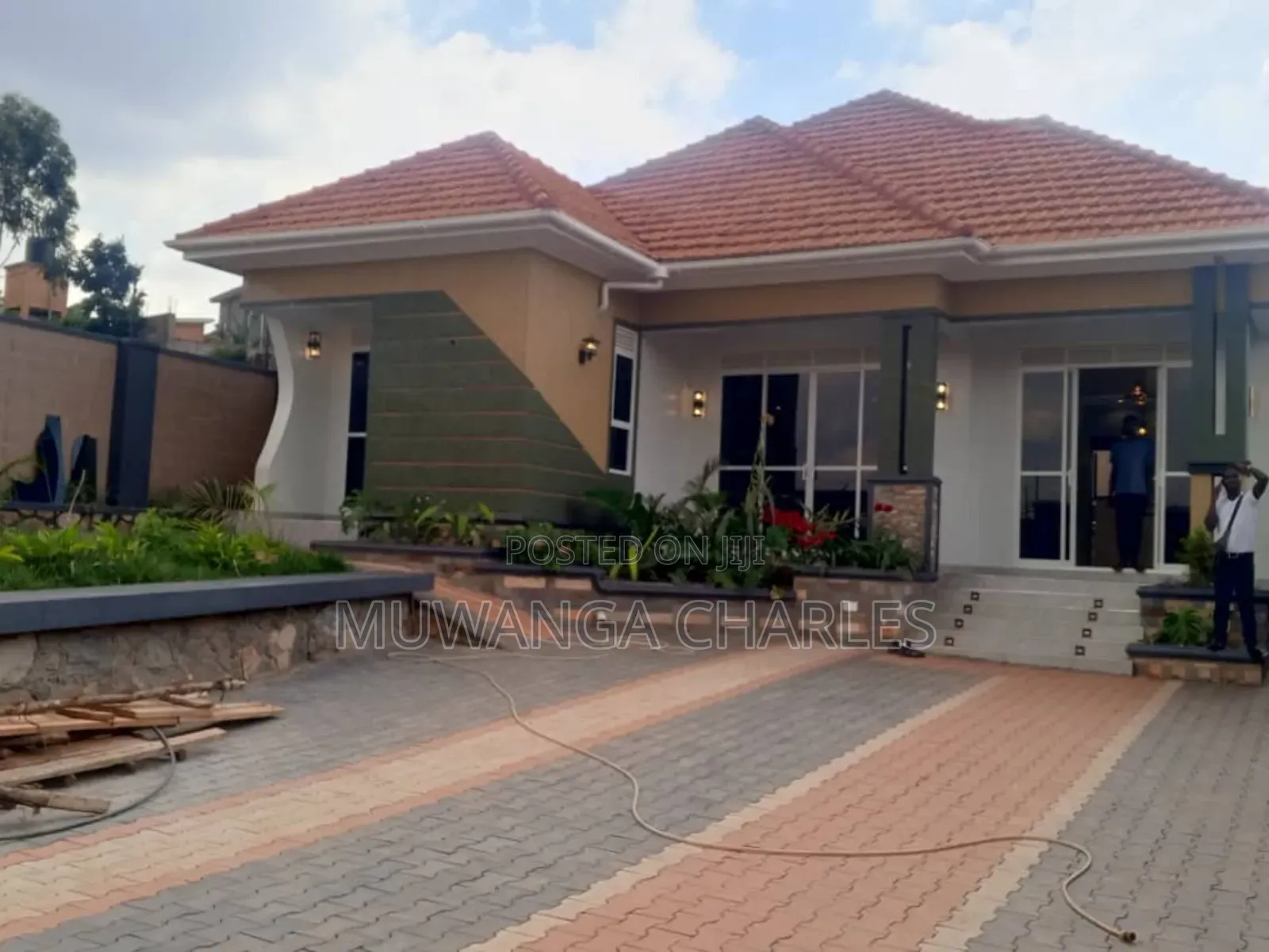 4bdrm Apartment in Fs Properties Ltd, Kawempe for sale