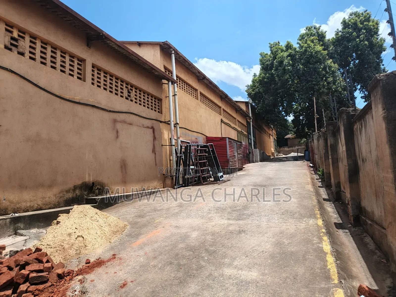 Werehouse for Sale in Kawempe