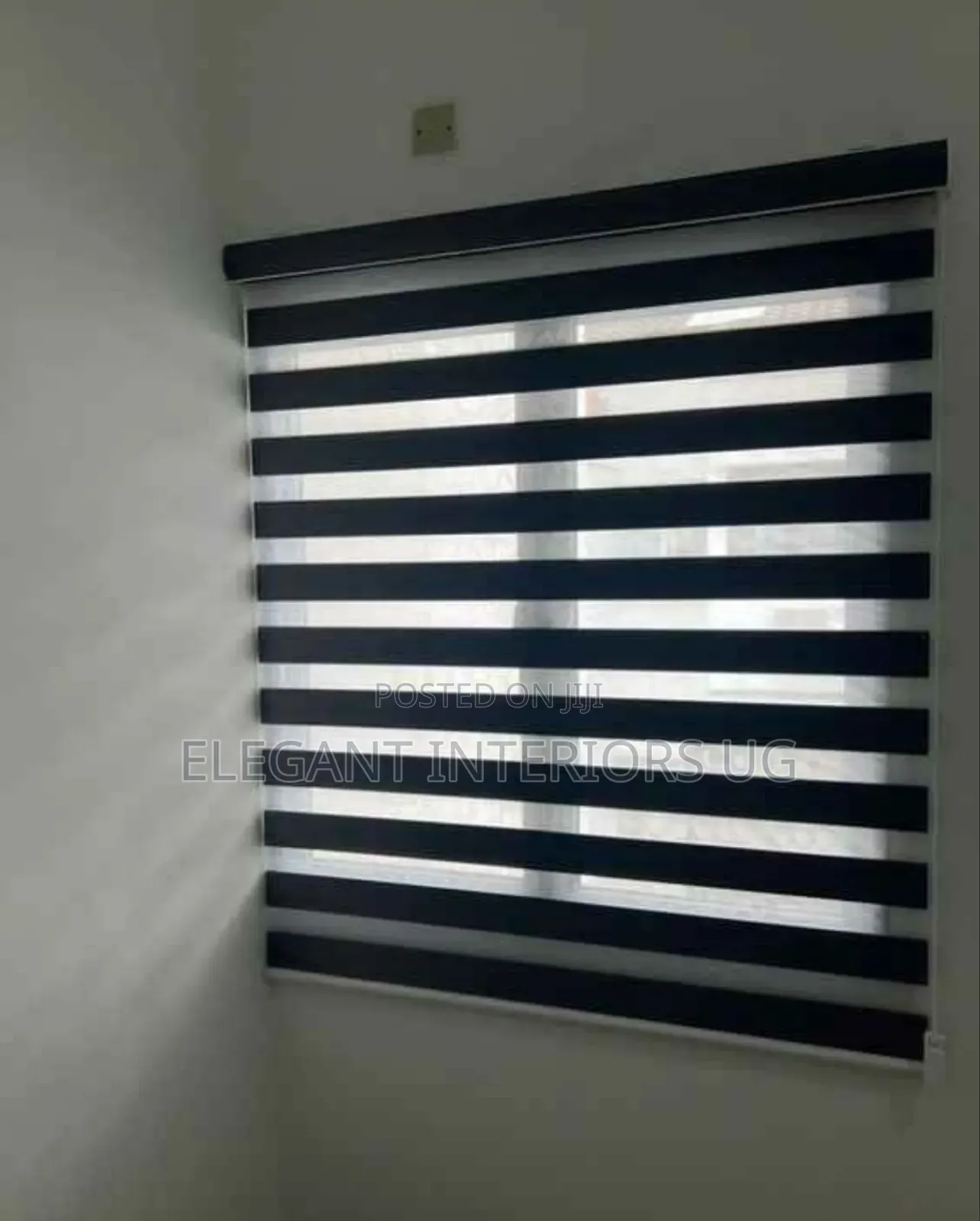 Roller Curtain Window Blinds for Offices and Kitchen Windows