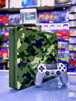 Slim Ps4 Gaming System! 13 Popular Games 2 Controllers! Mint!