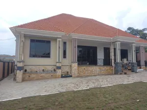 3bdrm Bungalow in Fs Properties Ltd, Kira for sale