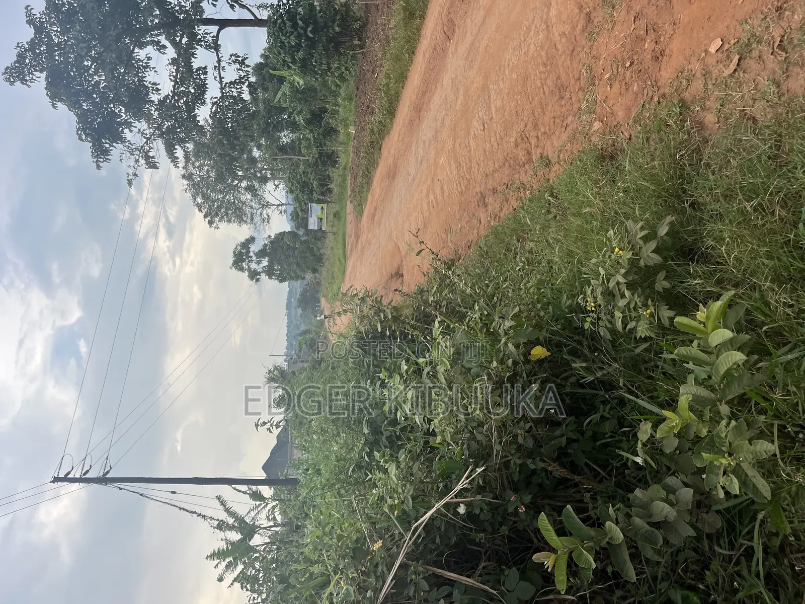 Kiwenda - 500mtrs FRM the Main Road