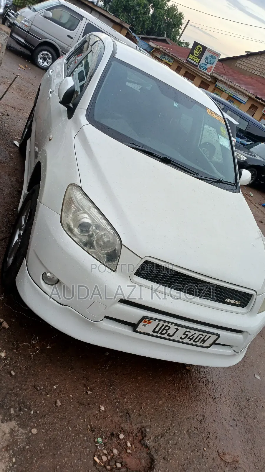 Toyota RAV4 2010 White