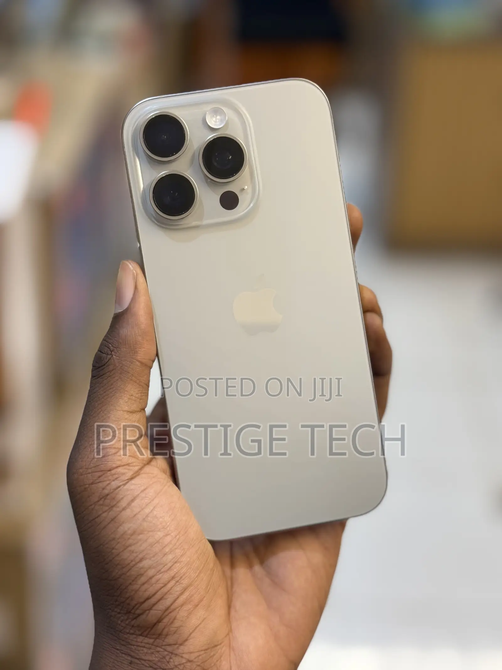 Apple iPhone 16 Pro 256 GB Gray