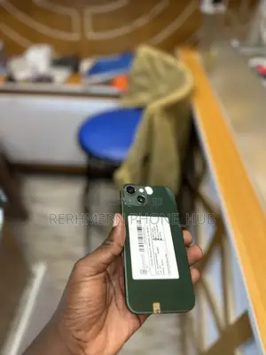 New Apple iPhone 13 128 GB Green