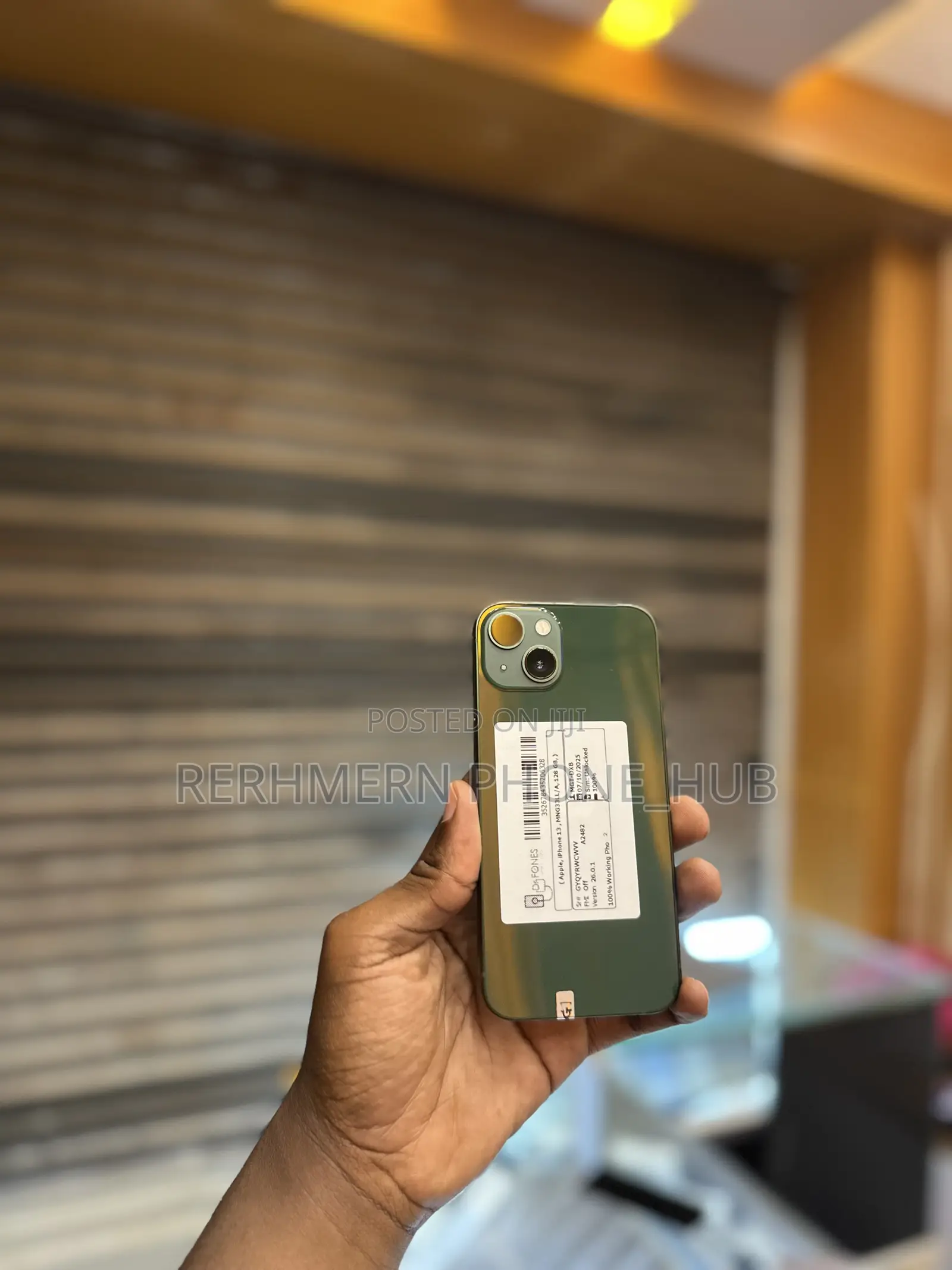 New Apple iPhone 13 128 GB Green