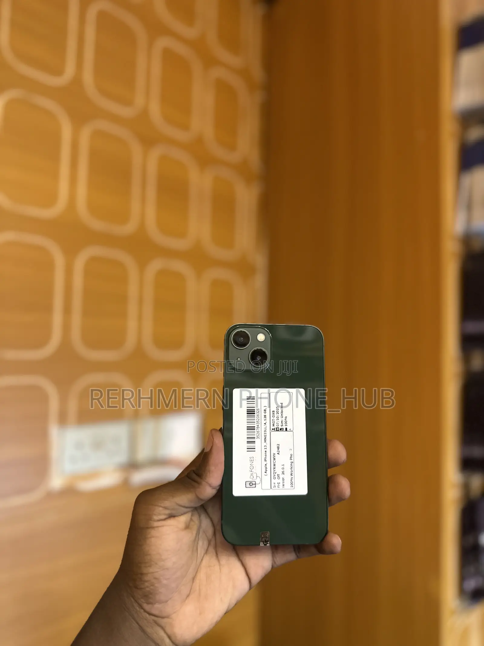 New Apple iPhone 13 128 GB Green