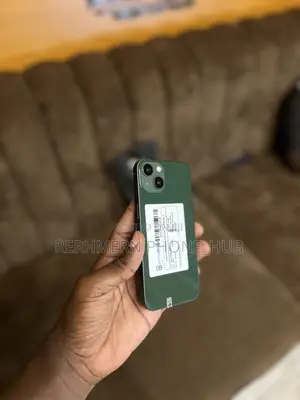 New Apple iPhone 13 128 GB Green