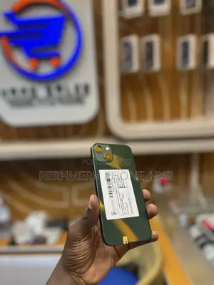 New Apple iPhone 13 128 GB Green