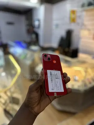 New Apple iPhone 13 128 GB Red